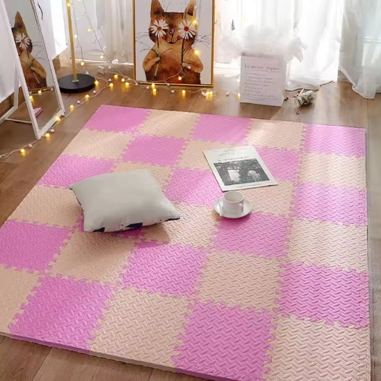 Tapis de motricite bebe rose et beige