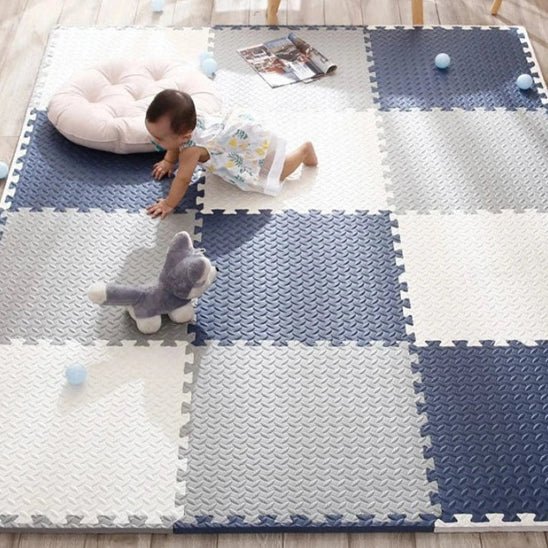 tapis de motricité bébé enfant peluche balle coussin